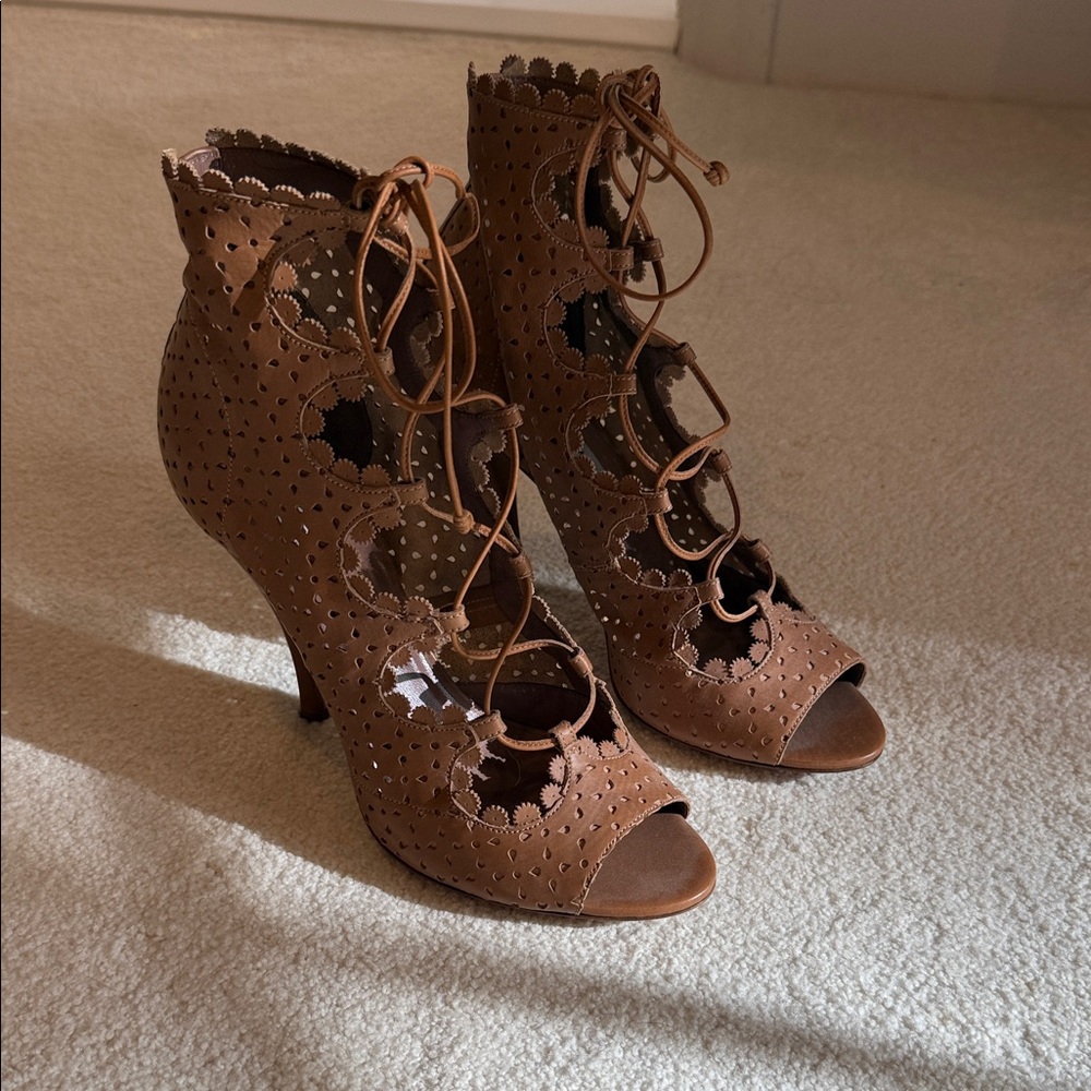 Tabitha Simmons - Elegant Brown Lace-Up Heels - Never Worn